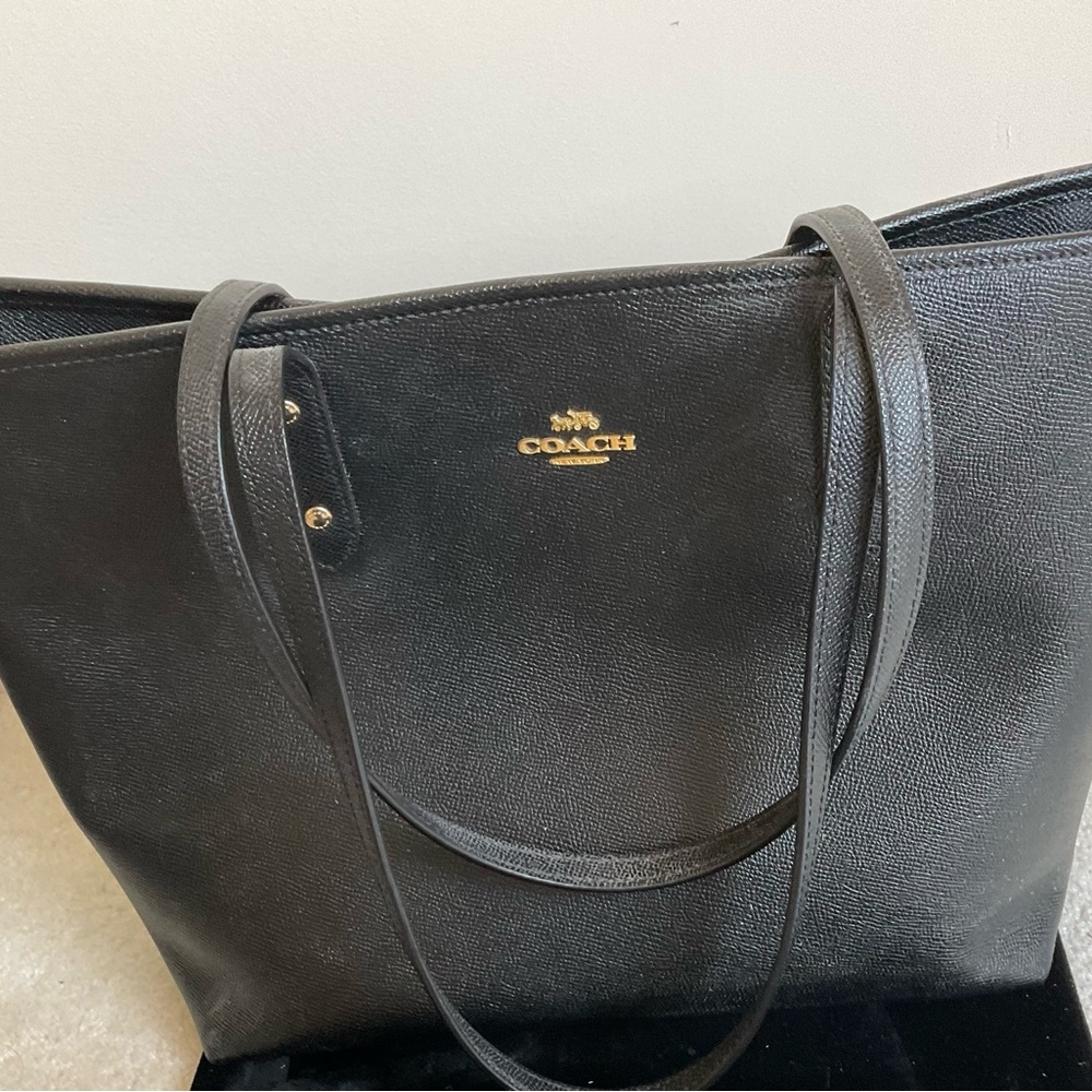 Coach Black Leather Tote with Gold Logo Accent - Picture 1 of 4